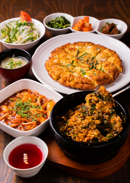 五ツ星ランチ 特集】シェフの経験で磨かれた、本場韓国の味を日置で